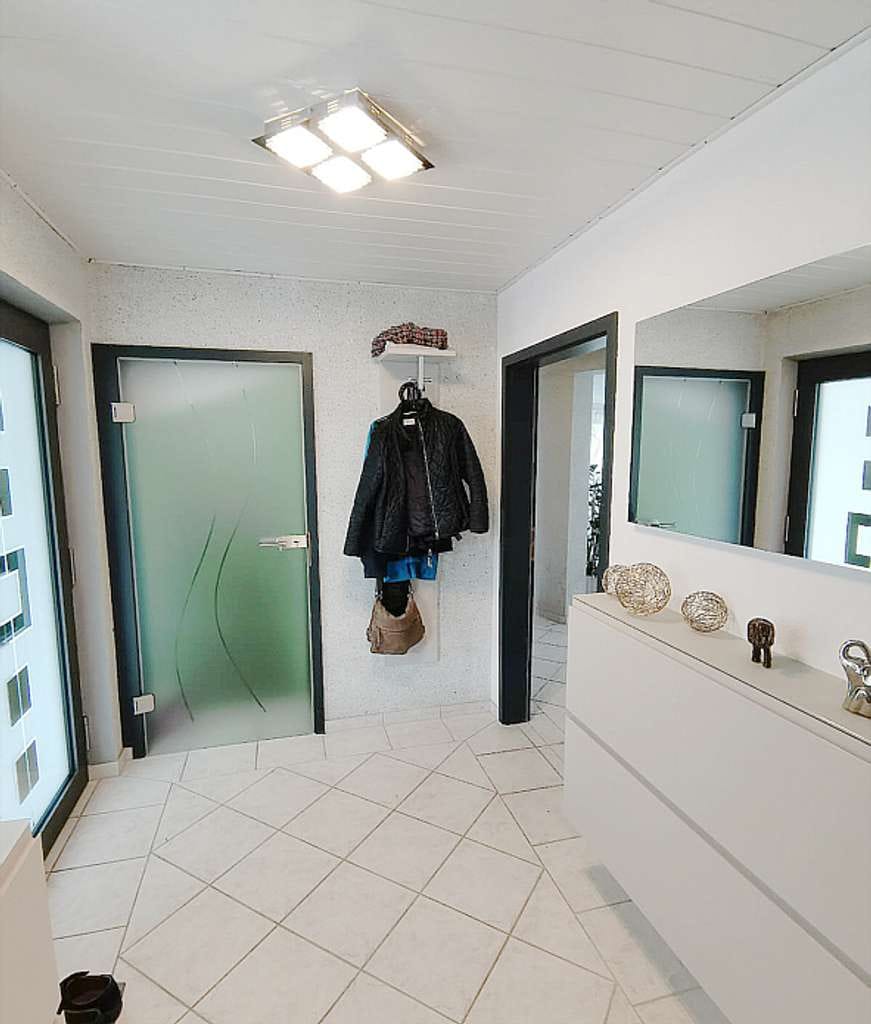 Immobilie in Gerhardshofen - Elegantes Einfamilienhaus mit 4 Zimmern in Gerhardshofen - Bild 4