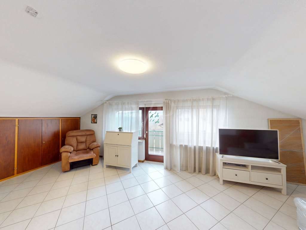 Immobilie in Seebach - Helle 2-Zimmer-DG-Wohnung mit Balkon und traumhafter Aussicht - Bild 4