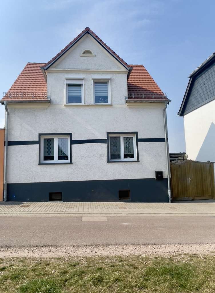 Immobilie in Könnern - Saniertes Einfamilienhaus in ruhiger Wohnlage von Könnern - Bild 0