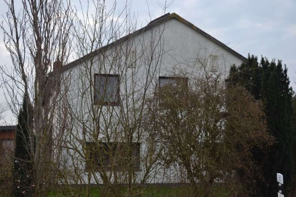Immobilie in Schülp - Verkauf eines ehemaligen Bauernhauses mit Wiesenblick in Nordseenähe bei Wesselburen, Kreis Dithm. - Bild 4