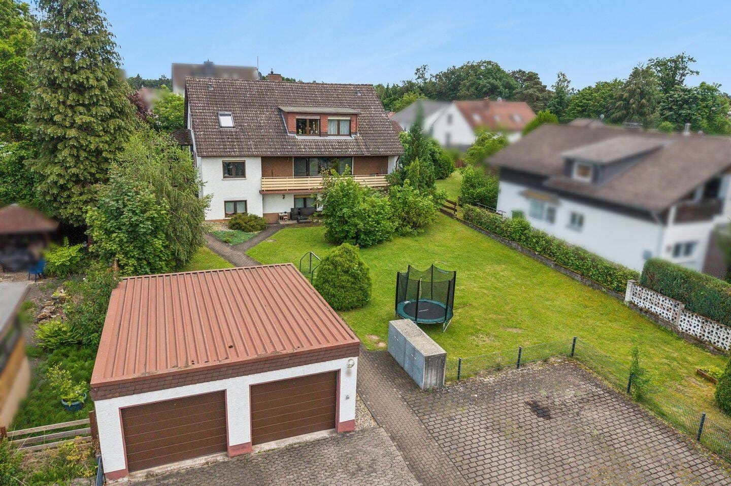 Immobilie in Stadtallendorf - Vollvermietetes Dreifamilienhaus in Stadtallendorf - Bild 0