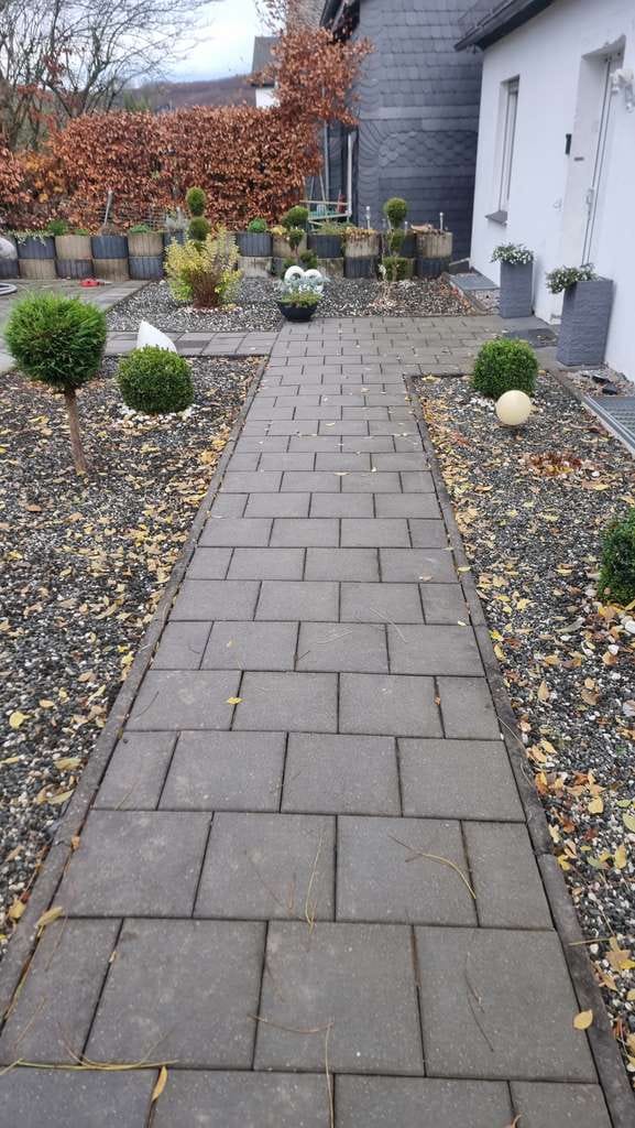 Immobilie in Bestwig - ***Gemütliches Einfamilienhaus in guter Nachbarschaft in Nuttlar*** - Bild 1
