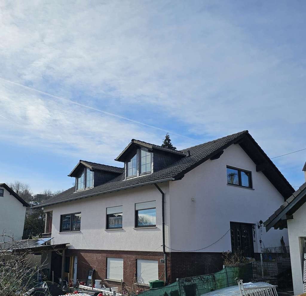 Immobilie in Kaisersesch - Großes Familiennest mit viel Potenzial - Bild 0