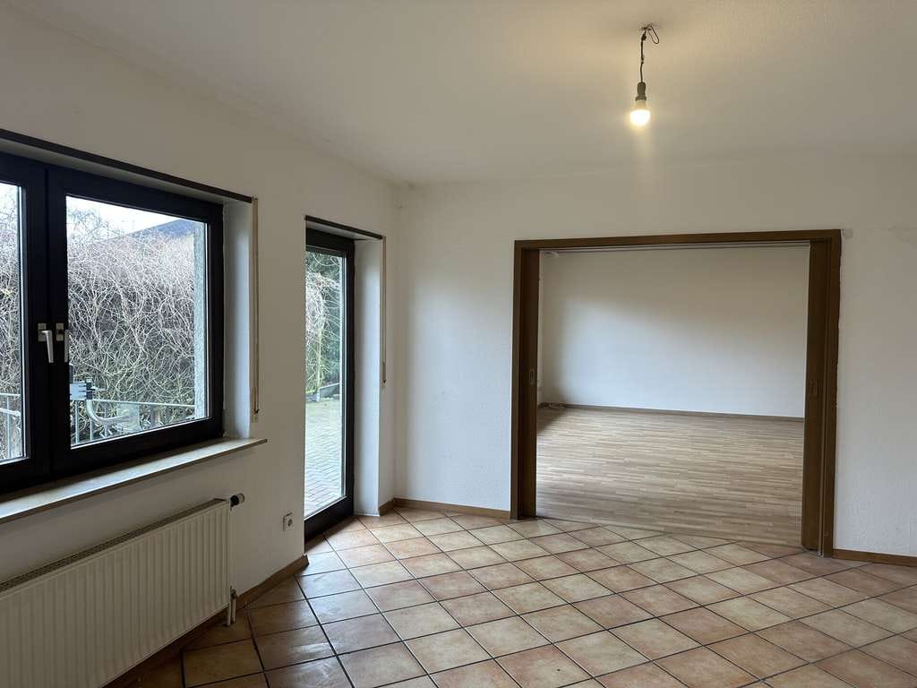 Immobilie in St. Leon-Rot - St. Leon-Rot:  EFH mit ELW, , 275m² WFL,  Bj. 1985, keine K-Prov., FREI - Bild 4