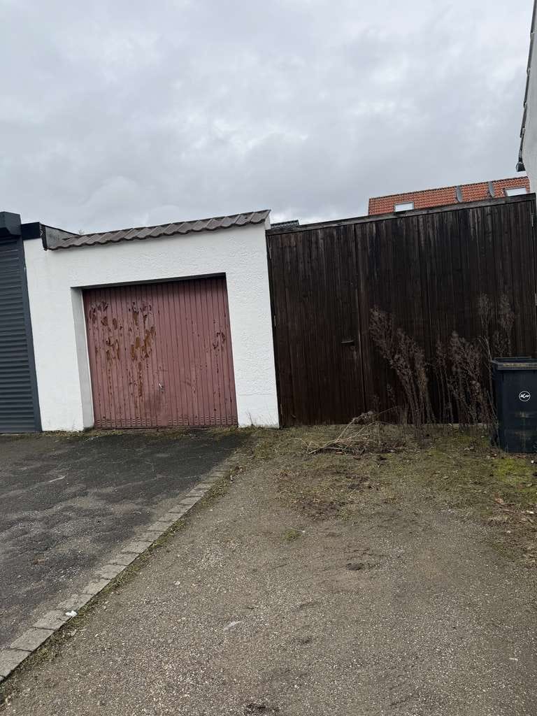 Immobilie in Rheinberg - Doppelhaushälfte mit Garten und Garage zu verkaufen 


 - Bild 2