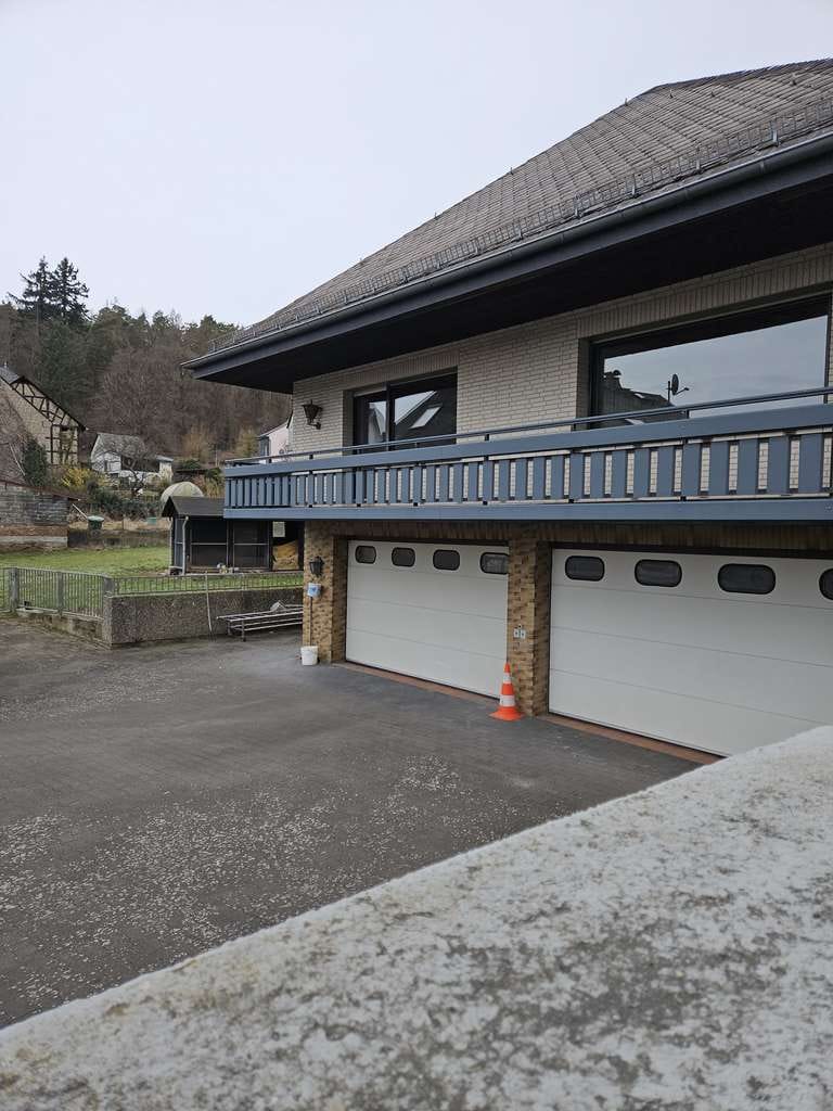 Immobilie in Weilmünster - VIEL PLATZ IN LÄNDLICHER IDYLLE  * 2 Familienhaus * - Bild 3