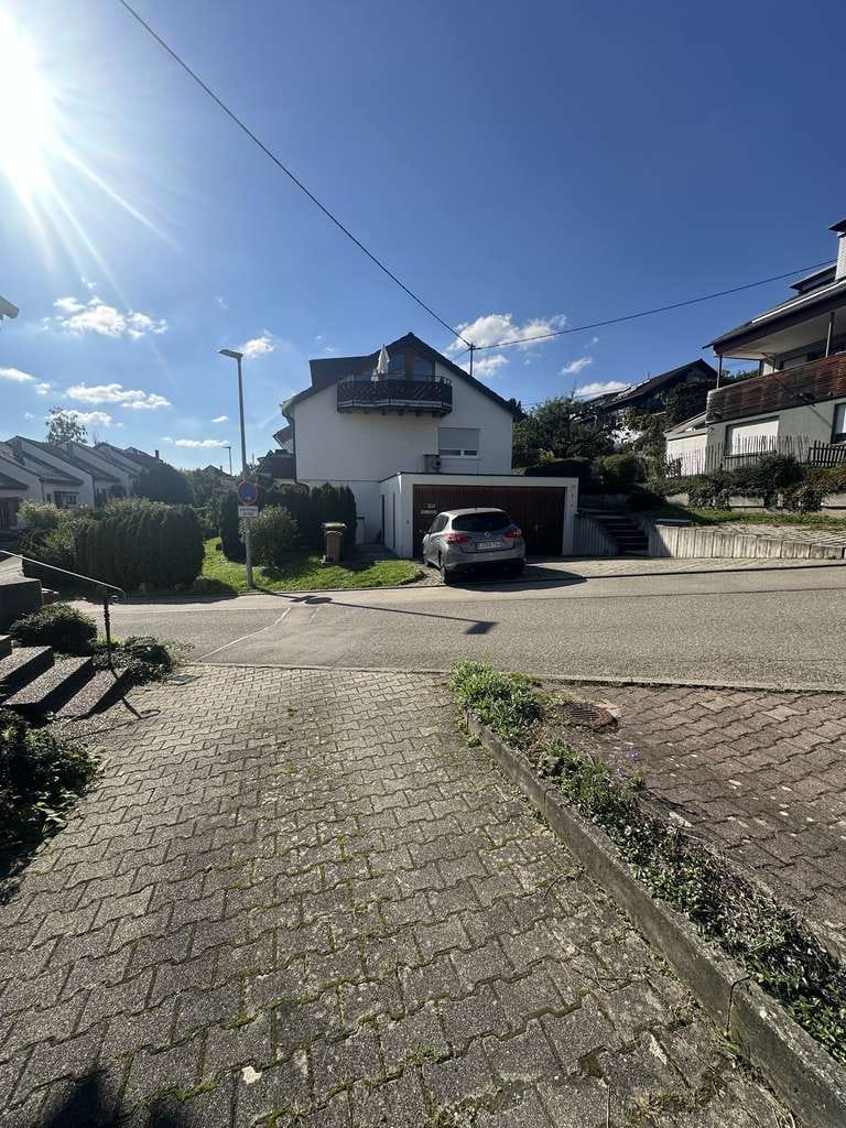 Immobilie in Neckartailfingen - 3 Familienhaus in guter Wohnlage - Bild 1