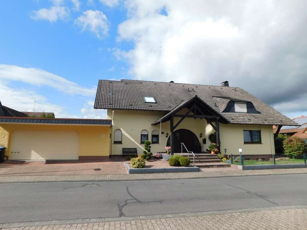 Immobilie in Großwallstadt - Tolles Architektenhaus 2. Reihe Mainlage - Bild 1