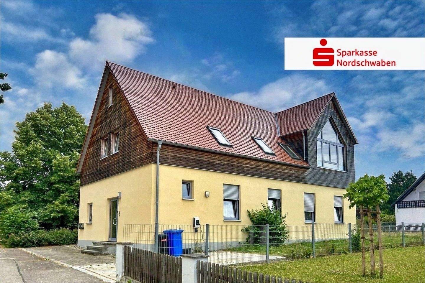 Immobilie in Wechingen - Außergewöhnliches Wohnhaus mit markanter Architektur und effizientem Energiestandard - Bild 0