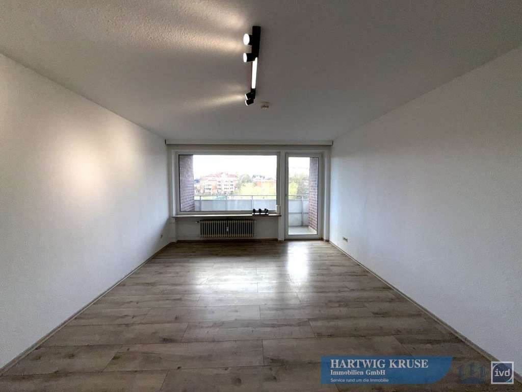 Immobilie in Stade - Kapitalanlage oder Eigennutzung: Helle, bezugsfreie mit Balkon und Stellplatz in ruhiger Lage - Bild 3