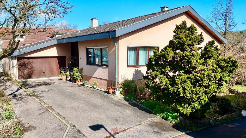 Immobilie in Oberriexingen - Mehr Raum. Mehr Stil. Mehr Zuhause mit Panoramablick! - Bild 0