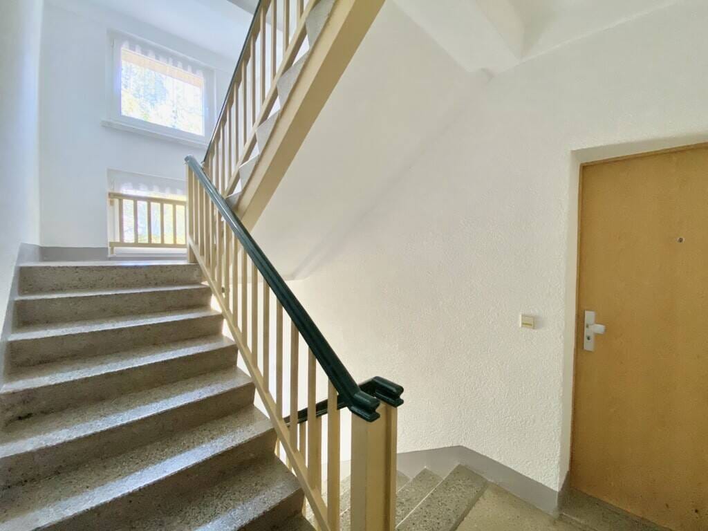 Immobilie in Nessetal - Ruhig wohnen, sicher investieren: Vermietete 4-Zimmer-Wohnung in idyllischer Lage - Bild 1