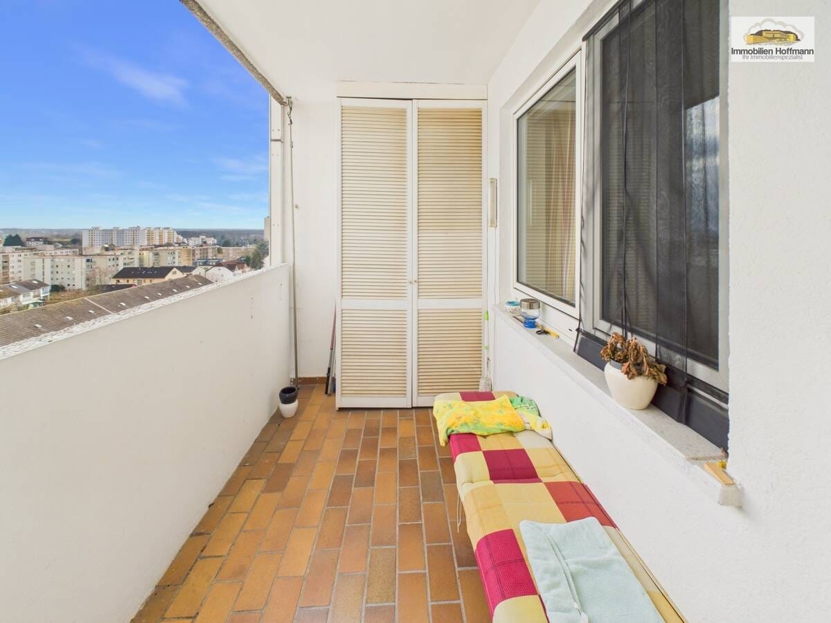 Immobilie in Maintal - Sofort einziehen: Helle 3-Zimmer-Wohnung mit Balkon & Aufzug - Bild 0