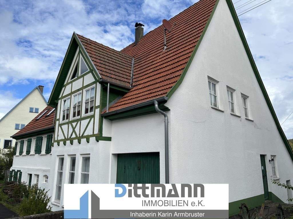 Immobilie in Meßstetten - "Margaretenhof" Beherbergungsbetrieb mit 18 Betten, Garten und Garage in Hossingen - Bild 0