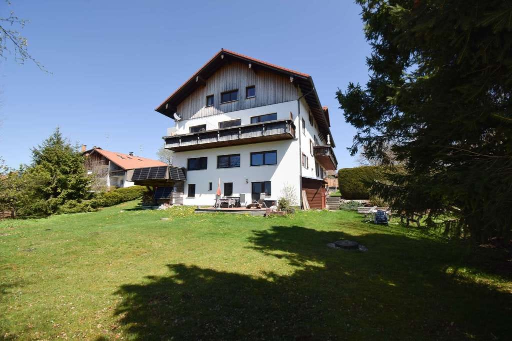 Immobilie in Oy-Mittelberg - Attraktive 3-Zimmer-Dachgeschosswohnung in Seenähe – ideal als Kapitalanlage oder Zweitwohnsitz - Bild 1