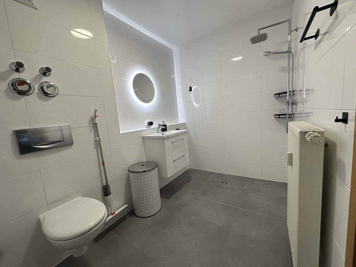 Immobilie in Lohfelden - Top renovierte, barrierefreie 1-Zimmer-Wohnung mit Terrasse in Lohfelden! - Bild 2