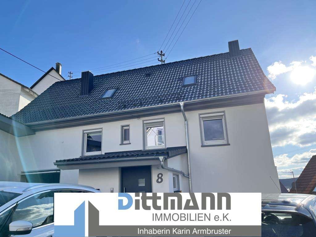 Immobilie in Schwenningen - Ihr neues Eigenheim mit viel Potenzial
Einfamilienhaus mit Garage in Schwenningen/Heuberg - Bild 0