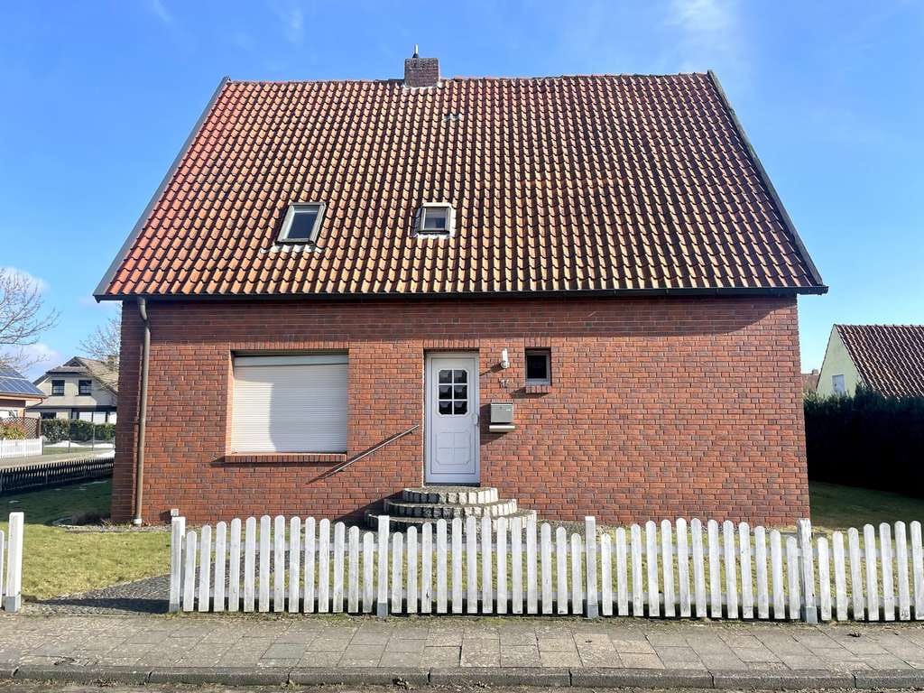 Immobilie in Bissendorf - Großzügiges und gepflegtes Einfamilienhaus in schöner Lage von Bissendorf - Natbergen! - Bild 0