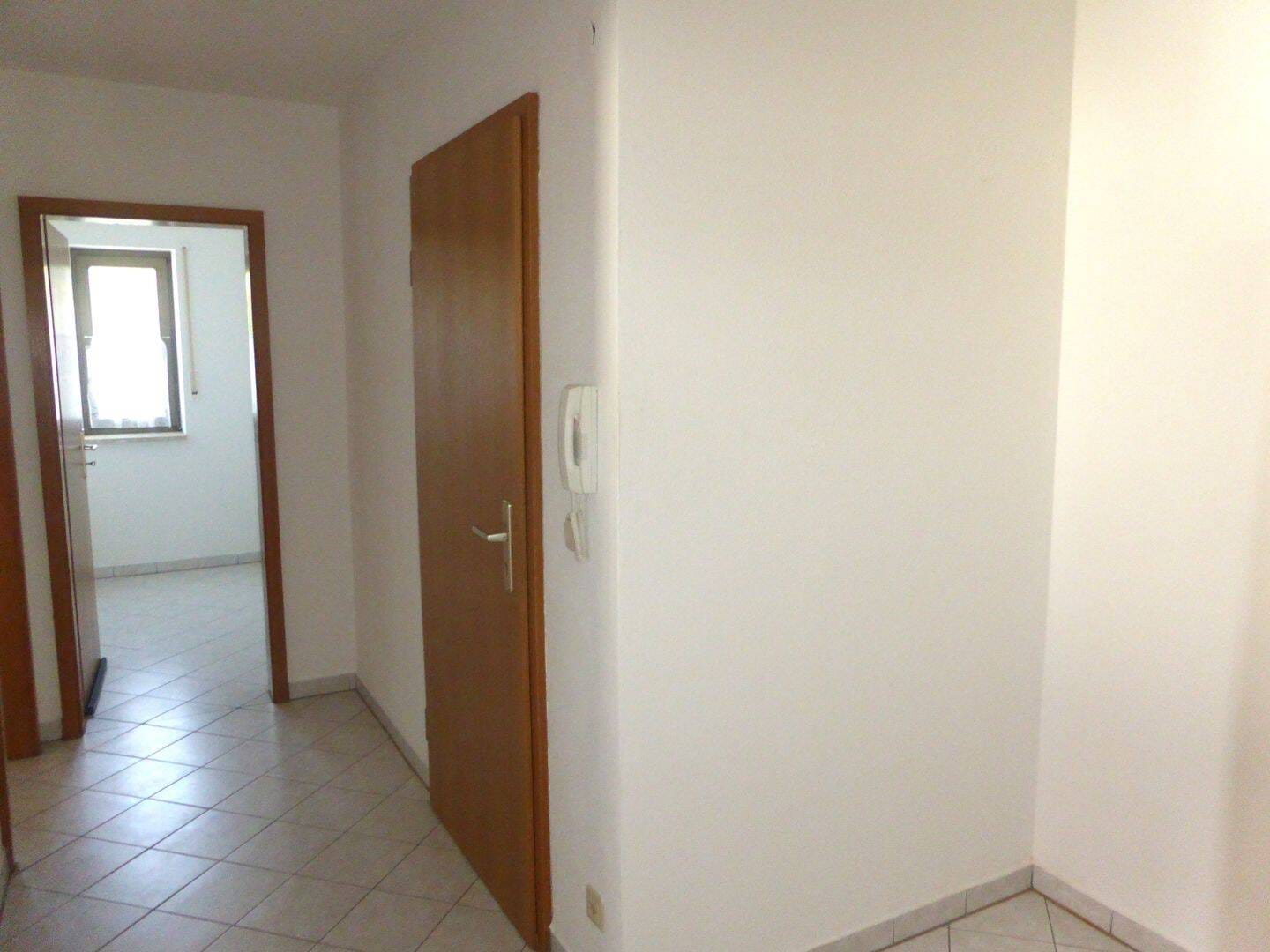 Immobilie in Kastl - Ihr neues Zuhause-schön geschnittene 2-Zimmer-Wohnung in Kastl - Bild 1