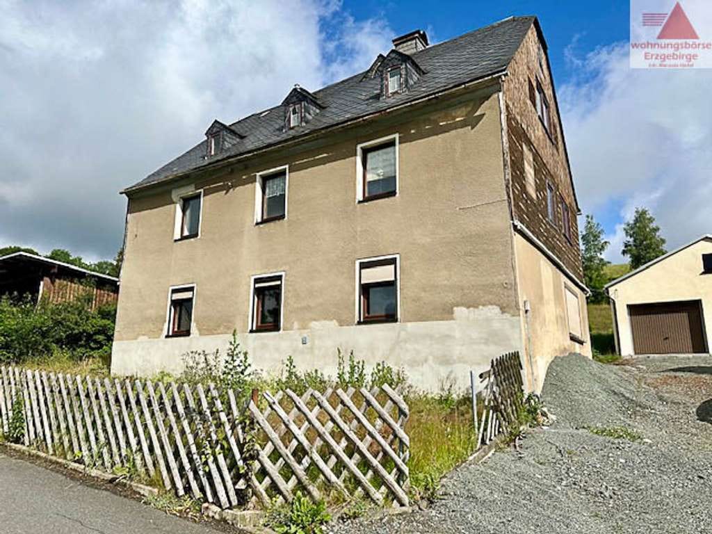 Immobilie in Gelenau/Erzgebirge - Viel Platz zum Ausbauen - super Grundstück in toller Lage - Ein- oder Zweifamilienhaus in Gelenau!! - Bild 0