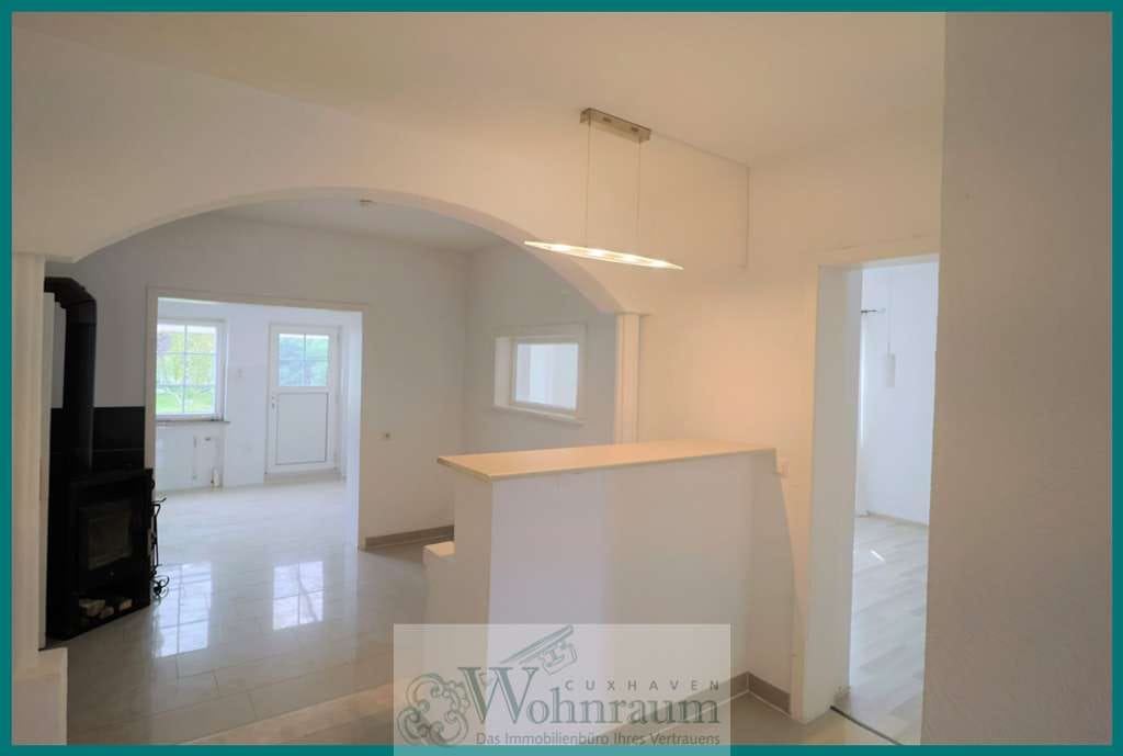 Immobilie in Cuxhaven - Zweifamilienhaus mit Garage - Bild 2