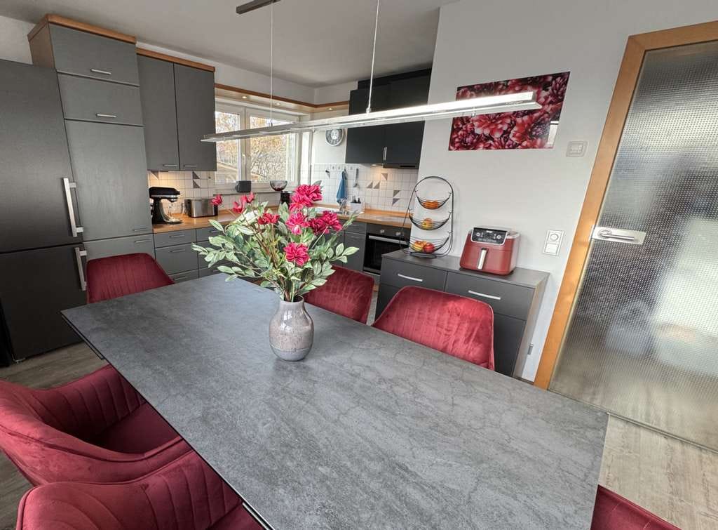 Immobilie in Staig - Gehobene 3-Zimmer-Wohnung mit Blick ins Weihungstal - Bild 0