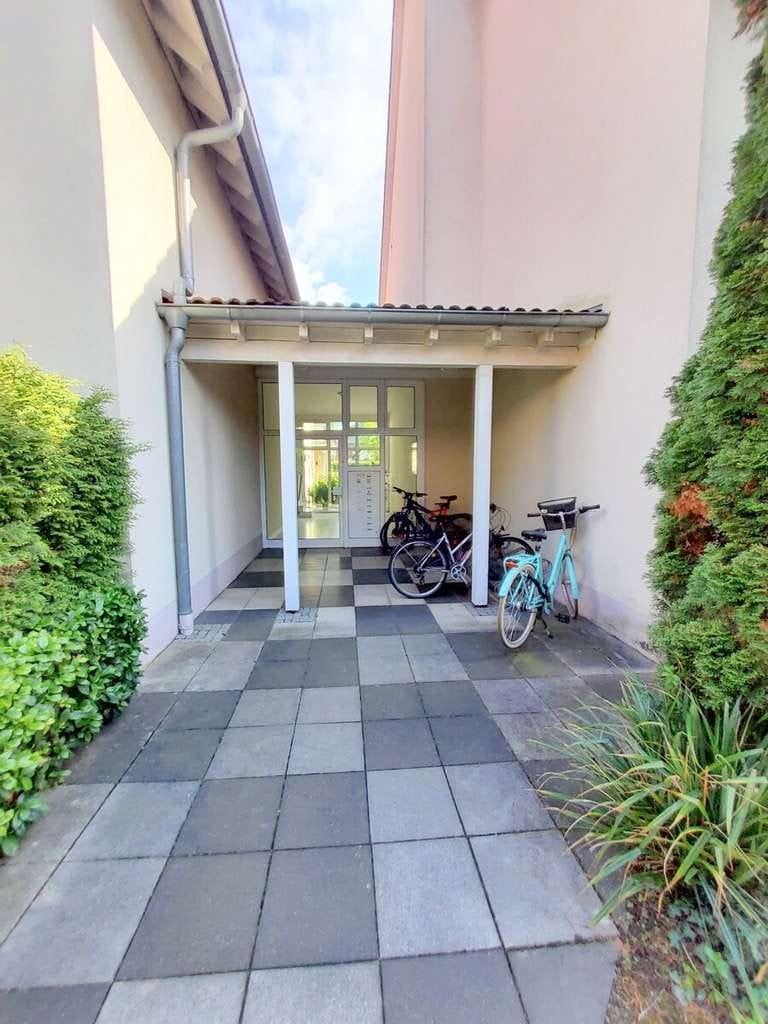 Immobilie in Schallstadt - Schallstadt - bezugsfreie helle 3-Zi-Whg. mit Balkon und EBK - Bild 2