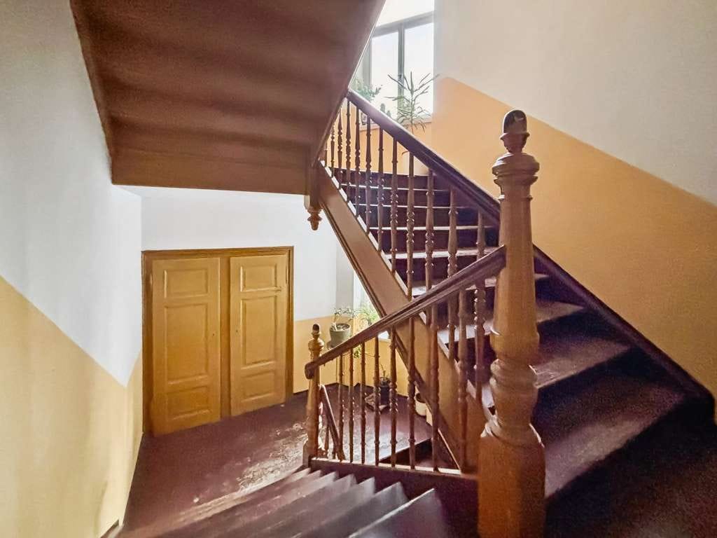 Immobilie in Markkleeberg - Charmante 2-Zimmer-Wohnung mit Entwicklungspotenzial im Denkmalobjekt in Markkleeberg - Bild 2