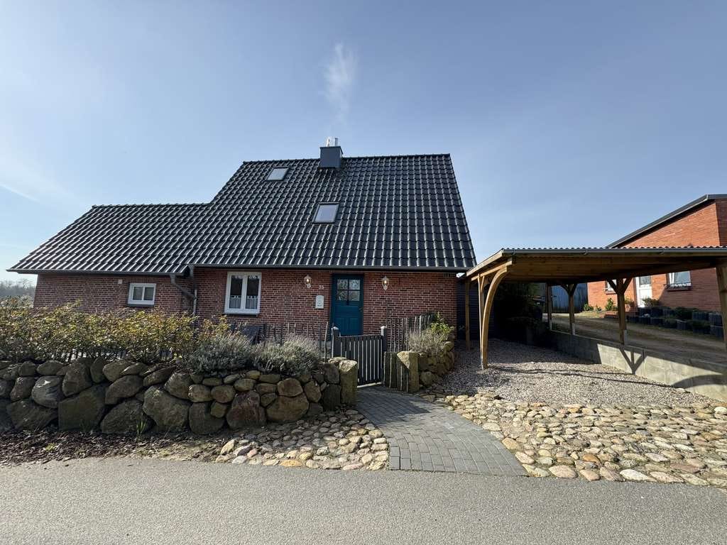 Immobilie in Stocksee - Saniertes und modernes Einfamilienhaus auf sonnigem Grundstück in Feldrandlage - Bild 3