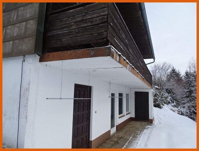 Immobilie in Thurmansbang - Idyllisch gelegener Holz-Bungalow in ruhiger, sonniger Aussichtslage in Nationalparknähe - Bild 4