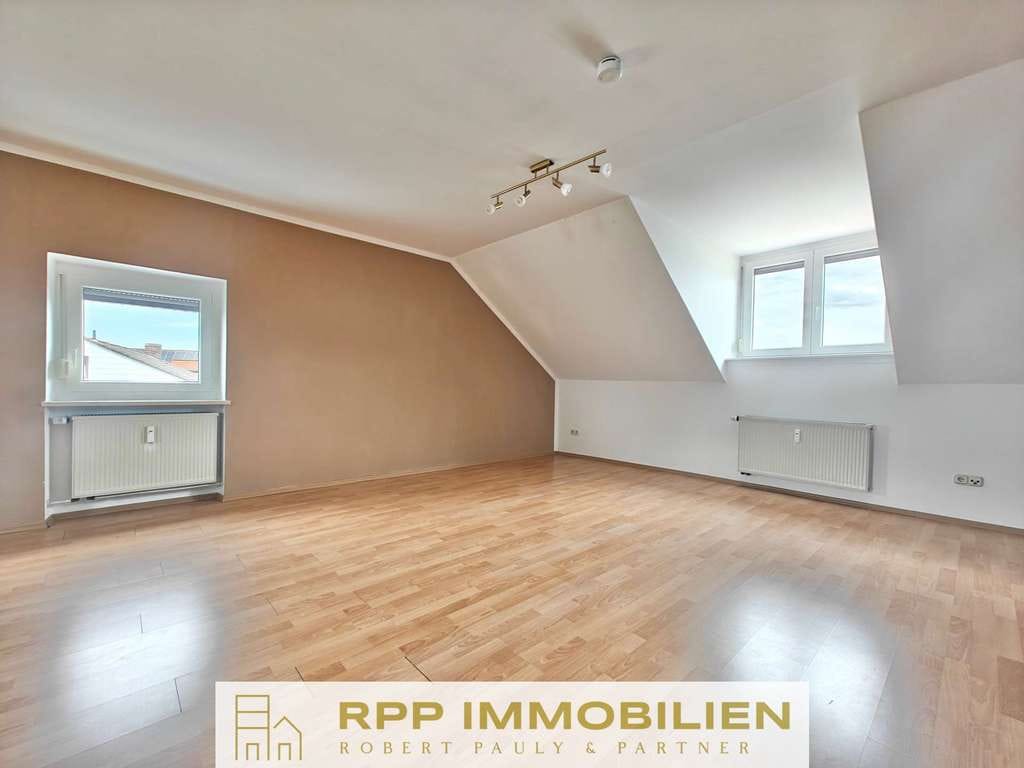 Immobilie in Eching - Provisionsfrei - Großzügiges Apartment mit Umbauoption auf 2 Zimmer und Genehmigung für einen Balkon - Bild 2
