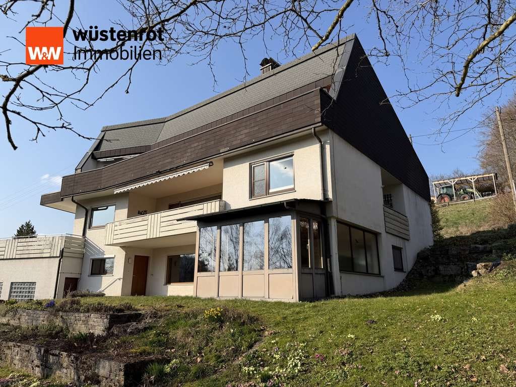 Immobilie in Sulzbach-Laufen - Imposantes Wohnhaus mit Einliegerwohnung in sonniger Lage 
- Fantastisch viel Raum zum Leben! - Bild 4