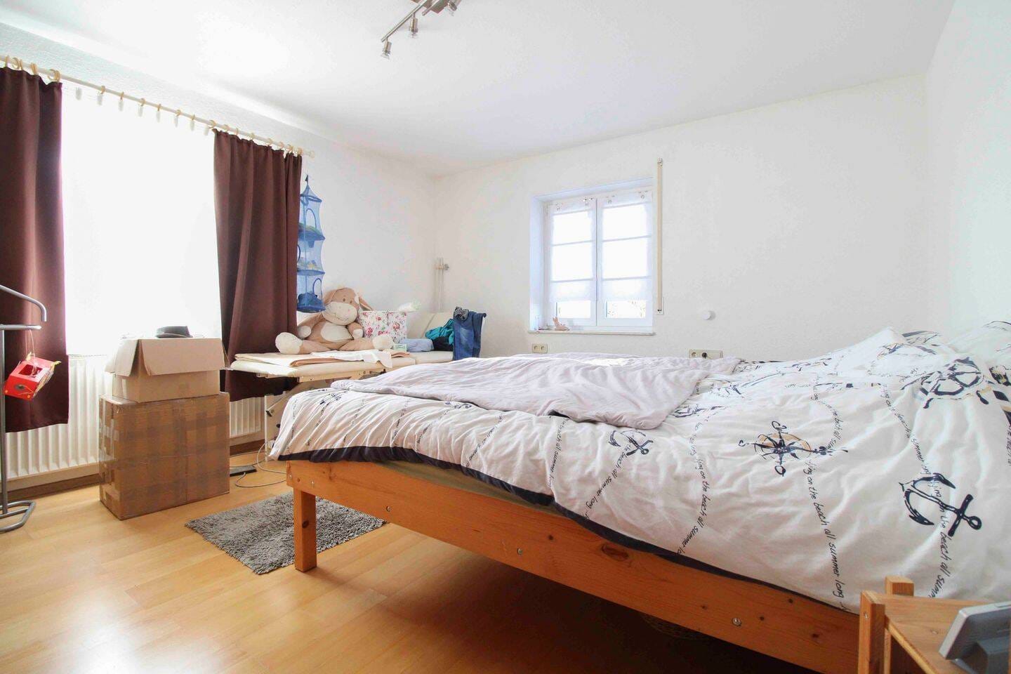 Immobilie in Tettnang - Bezugfreies Zweifamilienhaus mit Top-Potenzial in Tettnang-Laimnau! - Bild 4