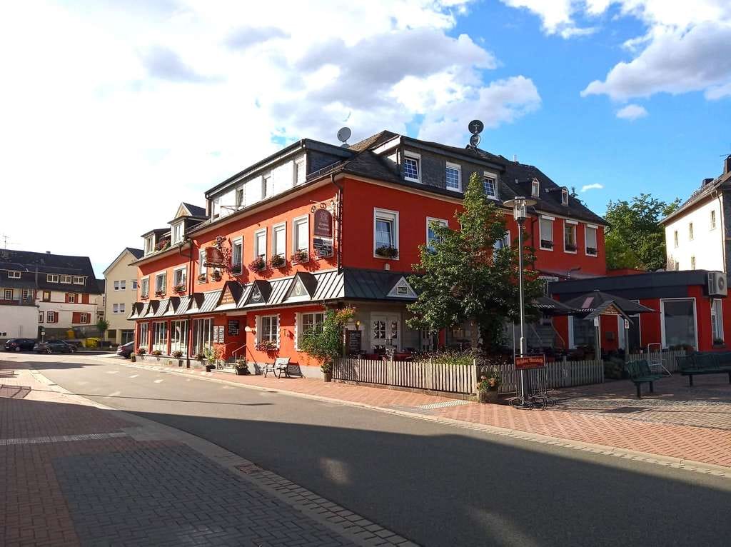 Immobilie in Nastätten - Wohn-und Geschäftshaus in bester Lage von Nastätten - Bild 0