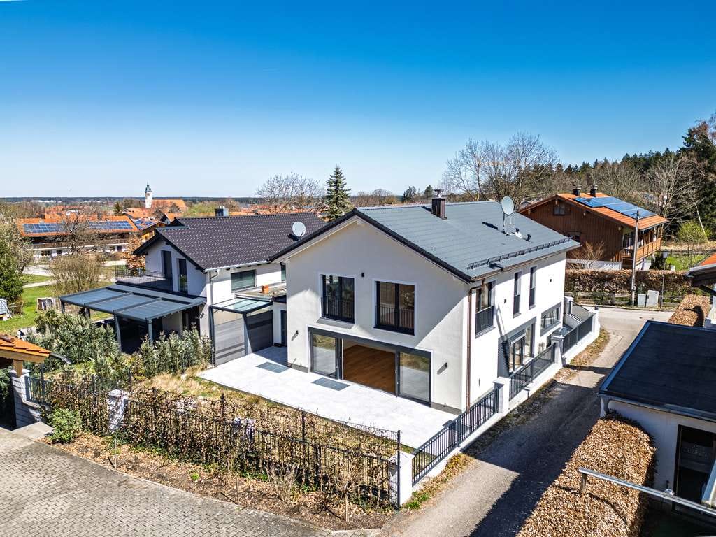 Immobilie in Warngau - Exklusives Einfamilienhaus mit 5,5 Zimmern in Osterwarngau - Bild 2