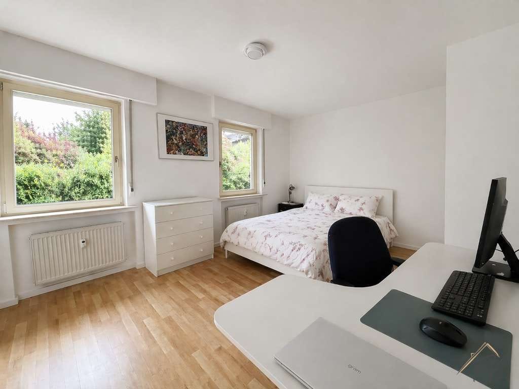 Immobilie in Kronberg - Haus mit zwei Maisonettewohnungen in Toplage von Kronberg im Taunus - Bild 3