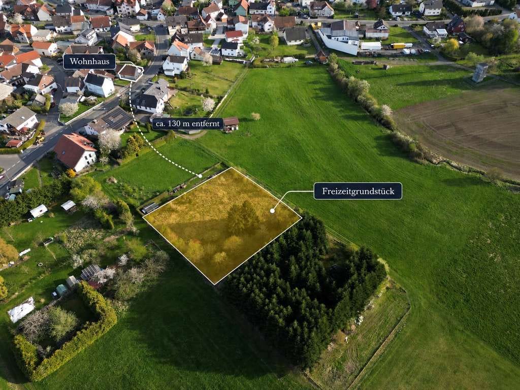 Immobilie in Wächtersbach - Seltene Kombination: Wohnhaus plus Freizeitgrundstück in Weihernähe in Wächstersbach Wittgenborn - Bild 1