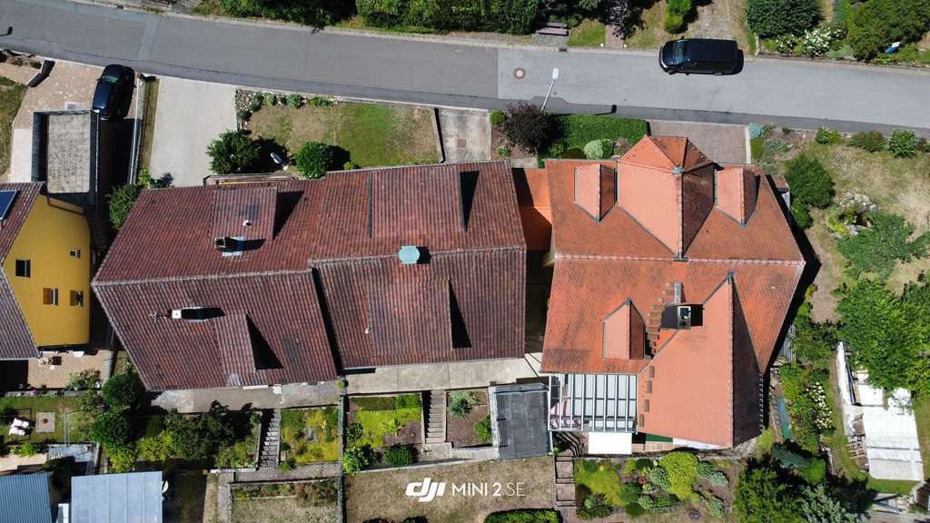 Immobilie in Zeil am Main - Provisionsfreies Haus mit Garten, Keller und Garage in ruhiger Weinbergslage - Bild 4