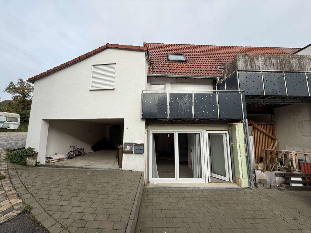Immobilie in Bretzfeld - Attraktives 5-Familienhaus in zentraler Lage von Bretzfeld – Ausbaupotenzial auf bis zu 7 Einheiten - Bild 2