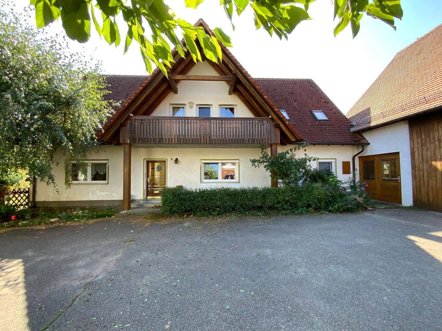 Immobilie in Meinheim - Ehemalige Hofstelle - viel Platz für Ihre Ideen! - Bild 0