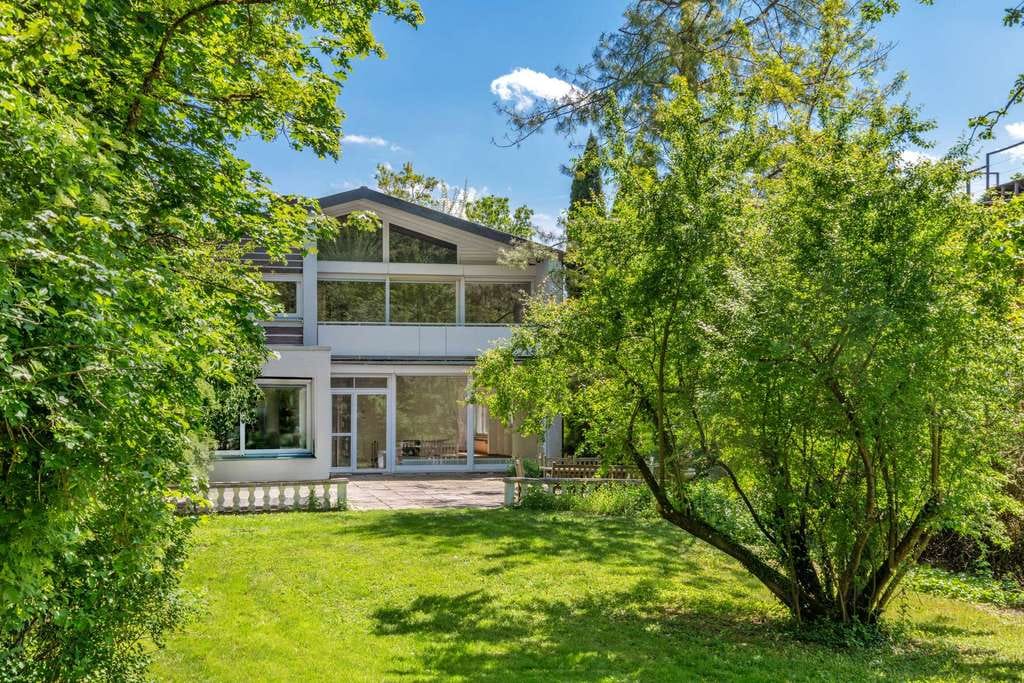 Immobilie in Emmering - Direkt an der Amper: Idyllisches Wohnhaus mit Option zur Zweiparteiennutzung - Bild 4