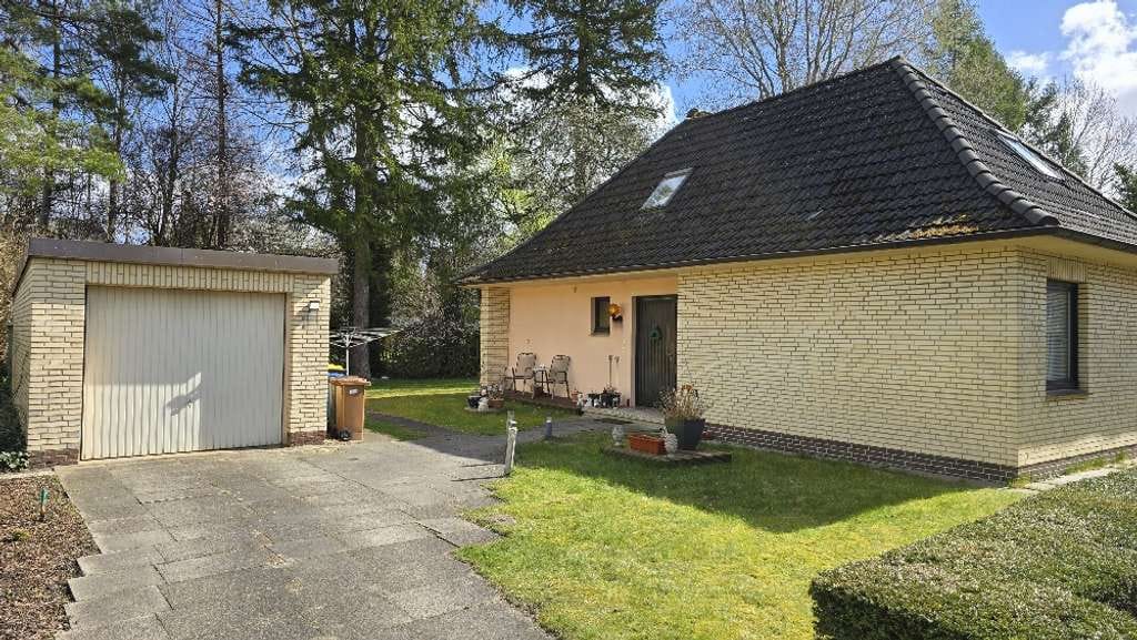 Immobilie in Ellerbek - Geräumiges 6-Zimmer Haus in Ellerbek - Bild 2