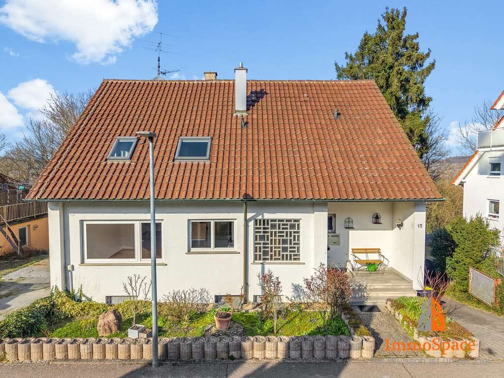 Immobilie in Besigheim - IMMOSPACE ***Viel Platz für Ihre Wohnträume: Großzügiges Zweifamilienhaus in Besigheim*** - Bild 0