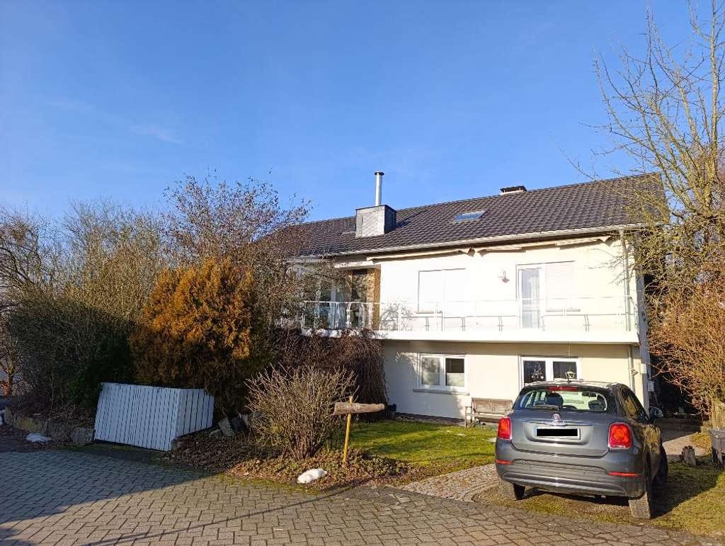 Immobilie in Wenden - ++ ON-Immobilien ++ Ein Wohnhaus mit viel Potenzial! - Bild 1