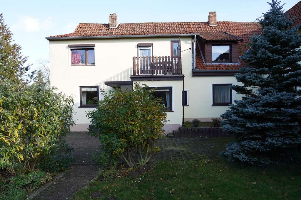 Immobilie in Edemissen - * Eigentumswohnung mit ca. 1.000 m² Grundstücksanteil * - 3-Zi.-Wohnung mit Garage in Wipshausen - Bild 3