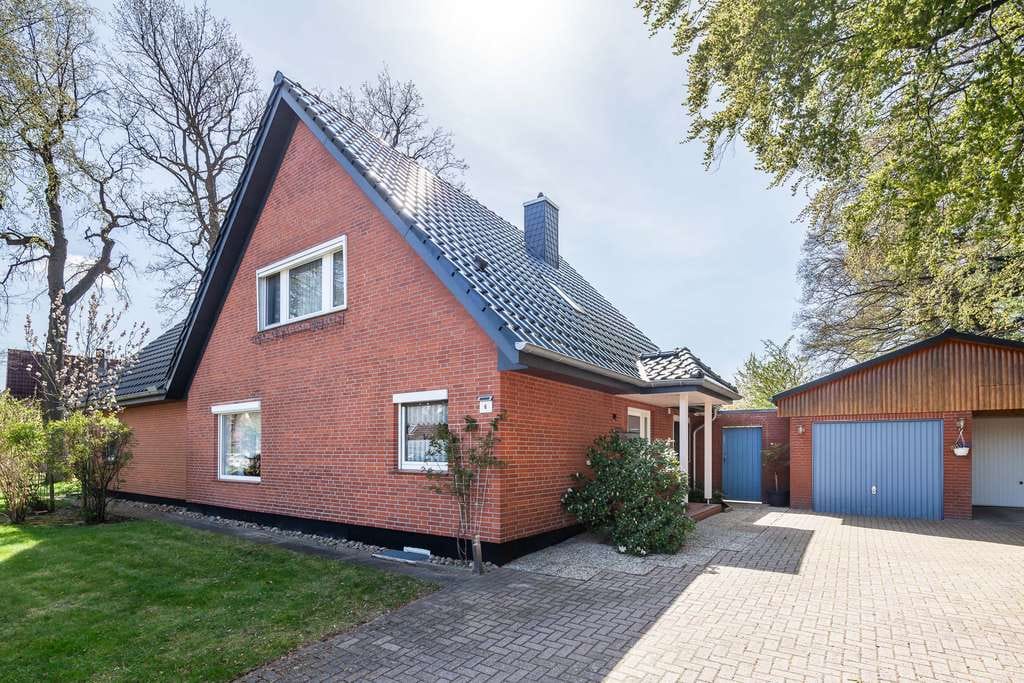 Immobilie in Berkenthin - Geräumiges Einfamilienhaus mit großem Grundstück - Courtagefrei! - Bild 1