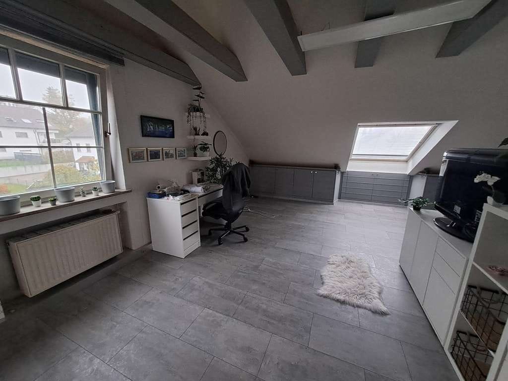 Immobilie in Bonstetten - REH mit Einliegerwohnung und Wintergarten - Bild 2
