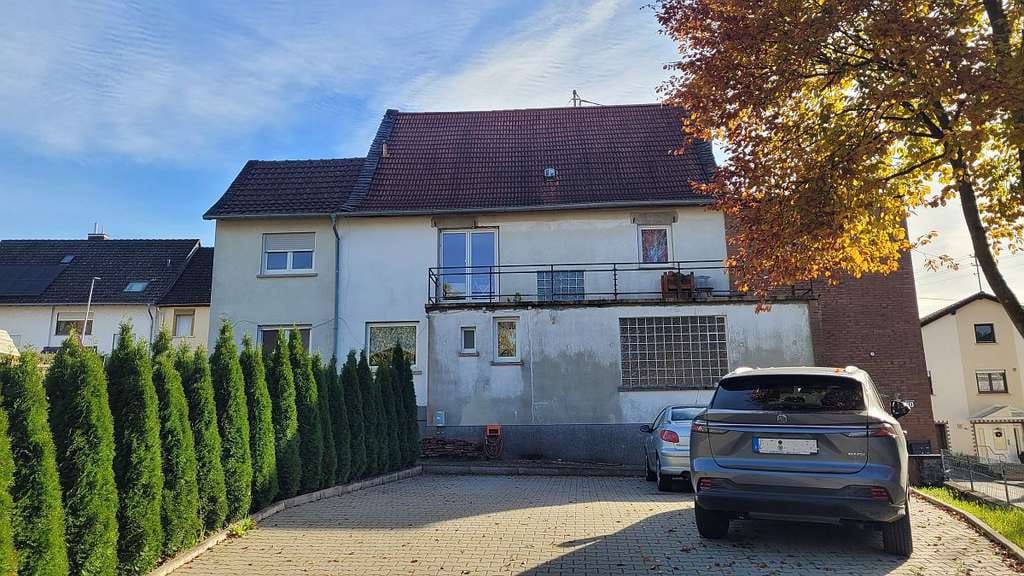 Immobilie in Bärenbach - Zweifamilienhaus mit großem Grundstück - Bild 4