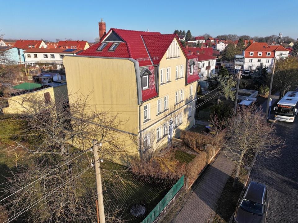 Immobilie in Gotha - Investment-Chance in GTH-Siebleben: Vollvermietetes MFH mit 6 WE, Mietsteigerungspotenzial und Garagen - Bild 0