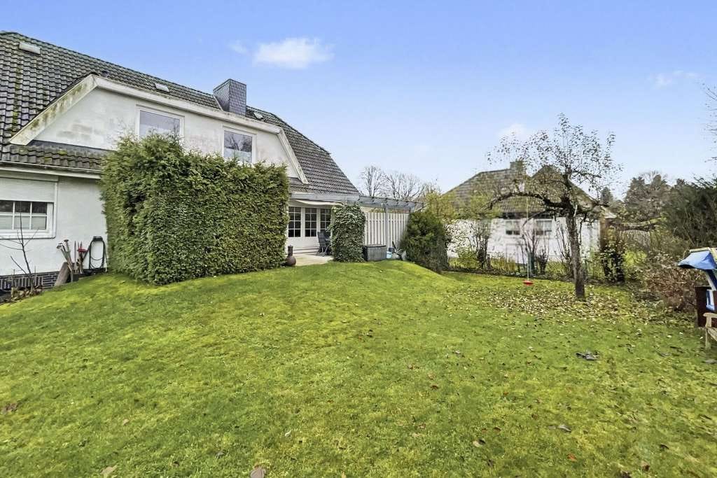 Immobilie in Neritz - Schnell in der Stadt – zuhause im Grünen: Einfamilienhaus mit Einliegerwohnung und großem Garten - Bild 1